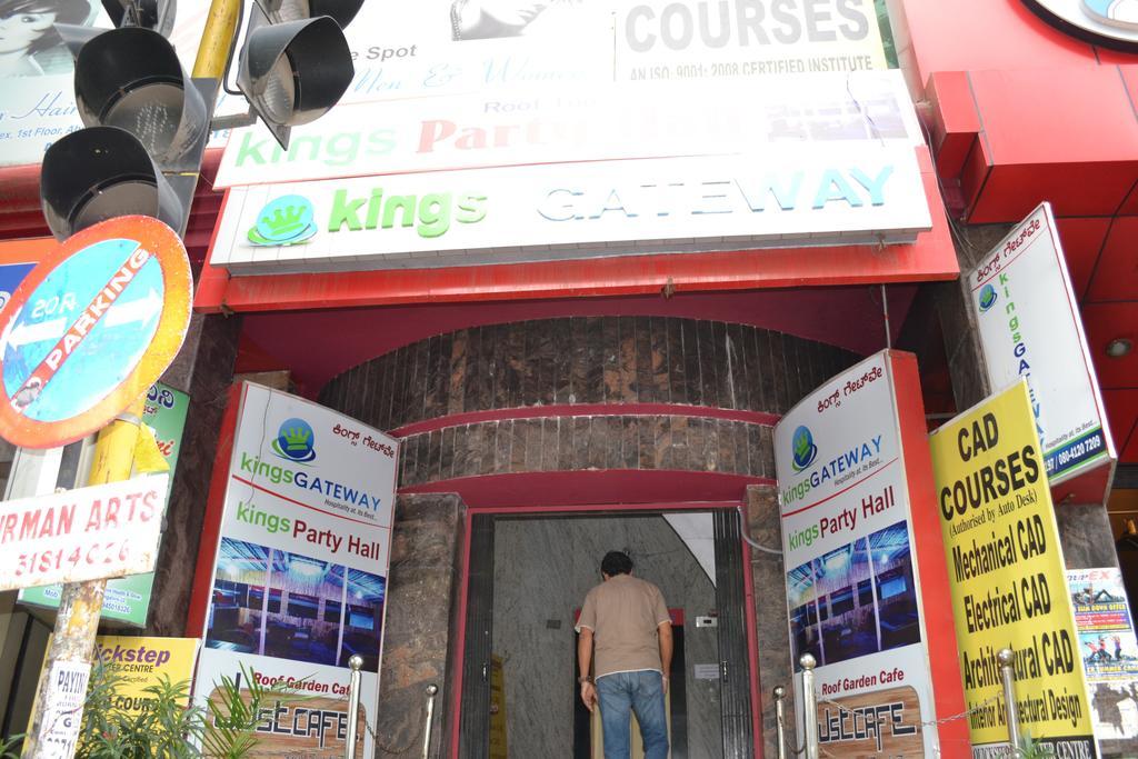 Hotel Kings Gateway Bangalore Exterior photo